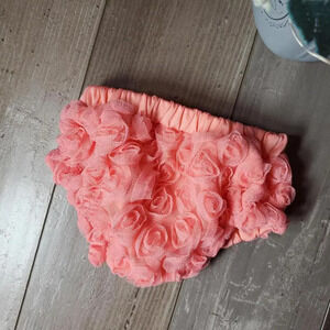 Boutique Coral Pink Floral Mesh Ruffle Bloomers Size 0/3M Baby Girl NWOT